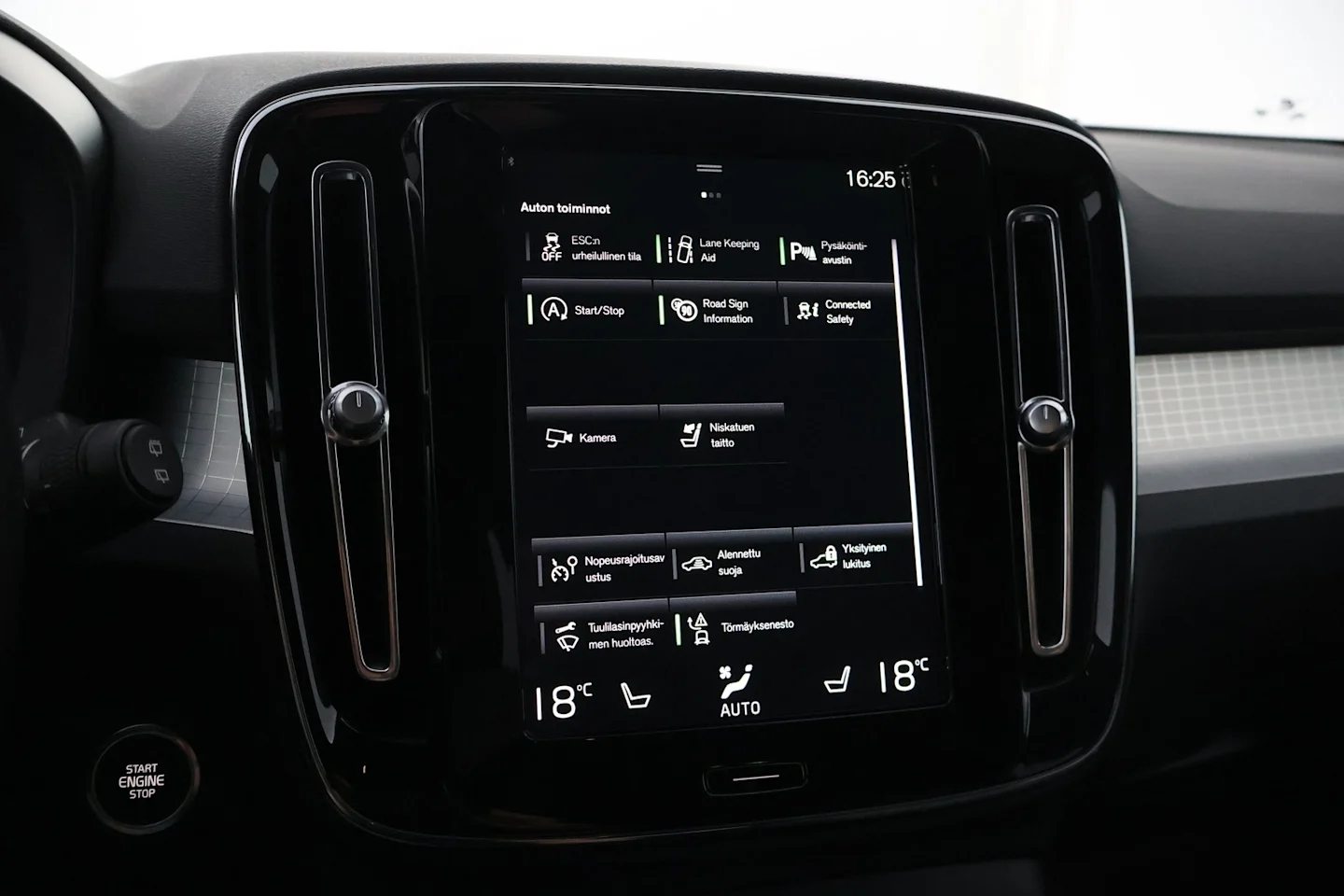 Car Image - bKW2yekrLAqCWqtBVZbd8
