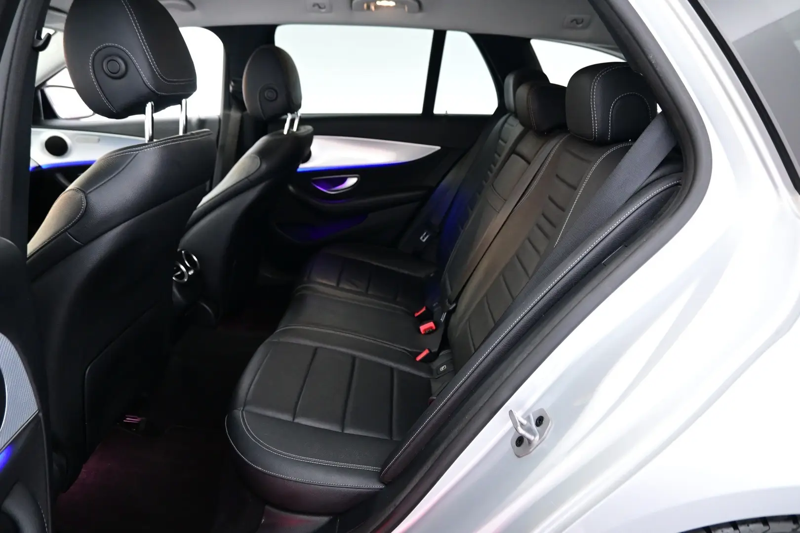 Car Image - 3sJ3HoJmNrWxnpv4xY9UxN
