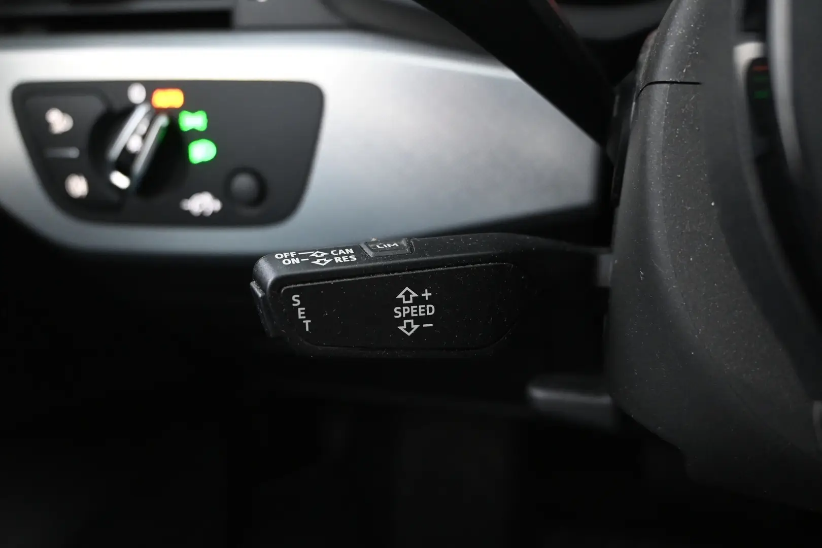 Car Image - 2IUZRYaRP18sDvnhBtBKEk