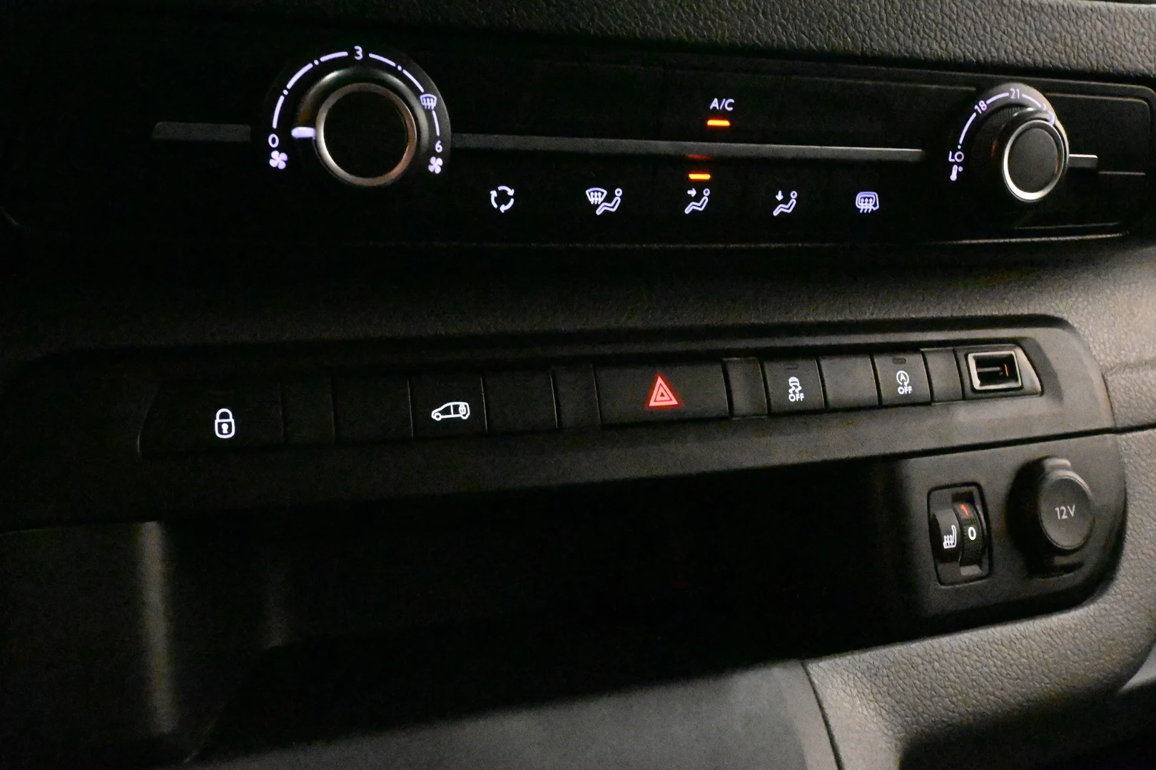 Car Image - 4vK5QodQ1gsqSD0IxmZIuc