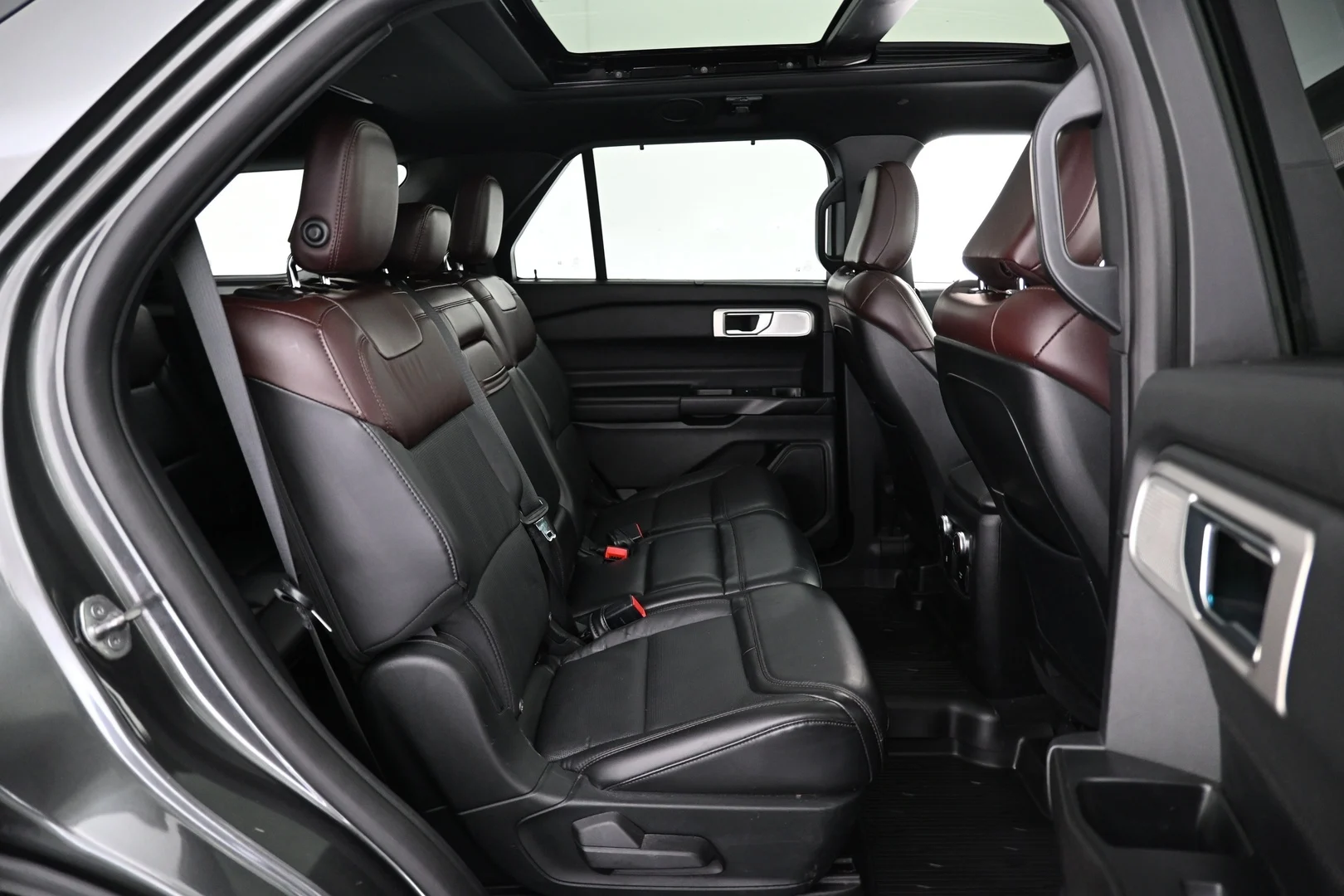 Car Image - 7iYdNEPHaHx2LWb7d5crJc