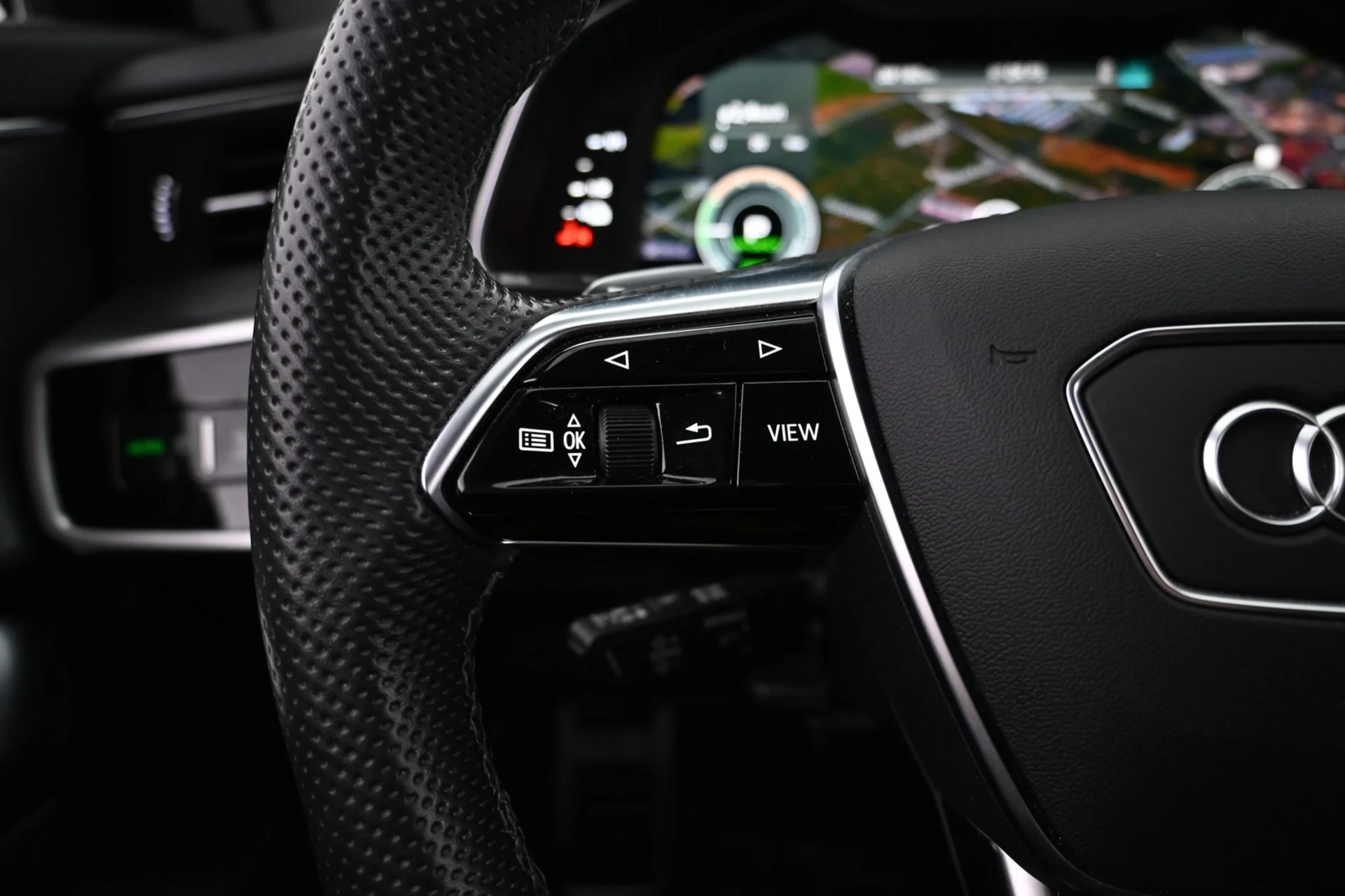 Car Image - 55eynRsJTzkmYz0XsKfLBz