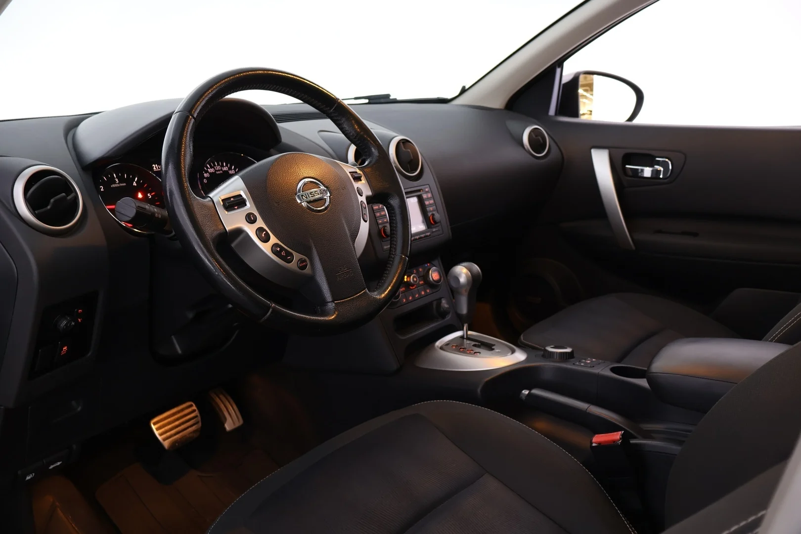 Car Image - 475FDPWxBS9LsradlaGpxu