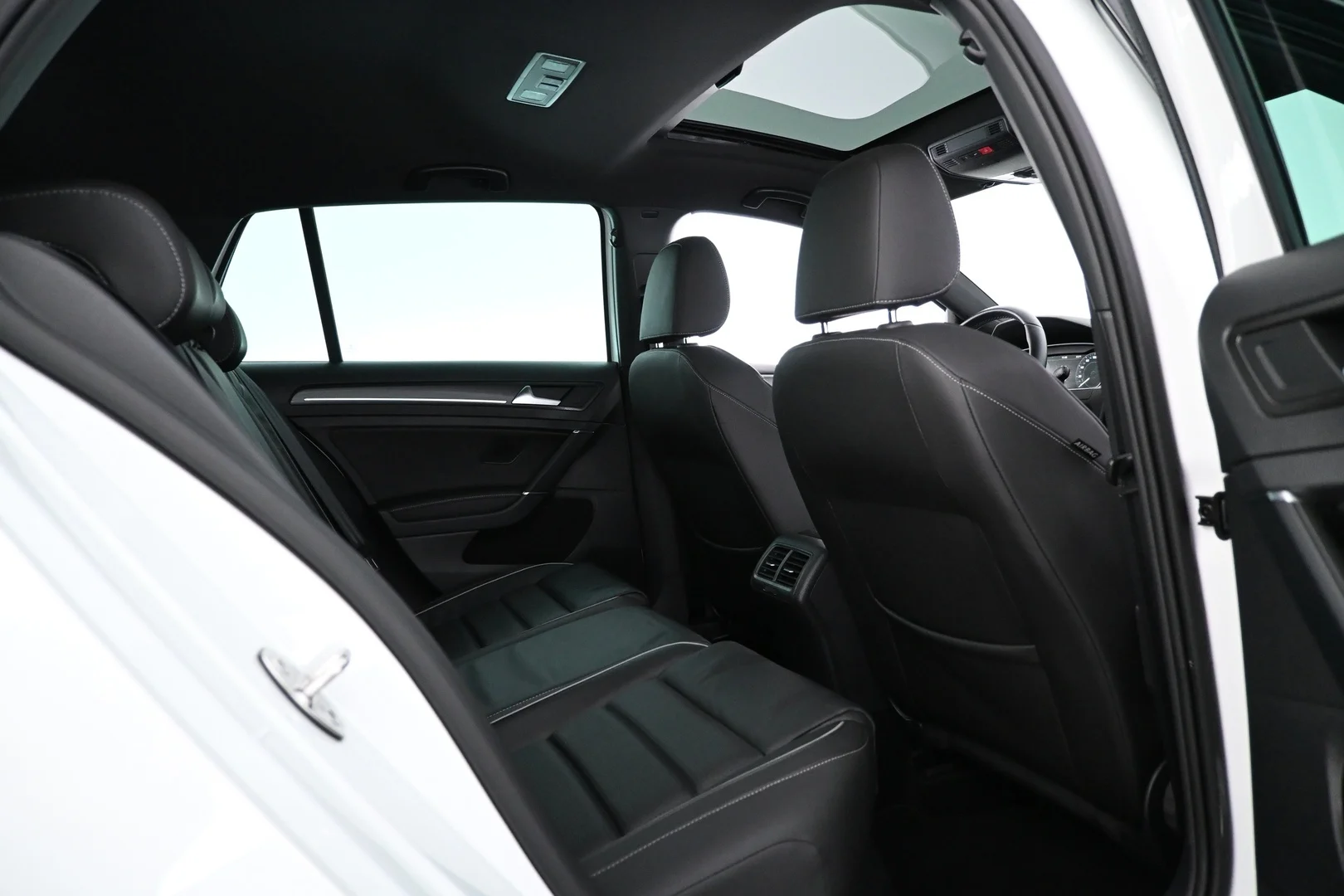 Car Image - 6X3qLXfvk3VQw3sTL3lyQJ