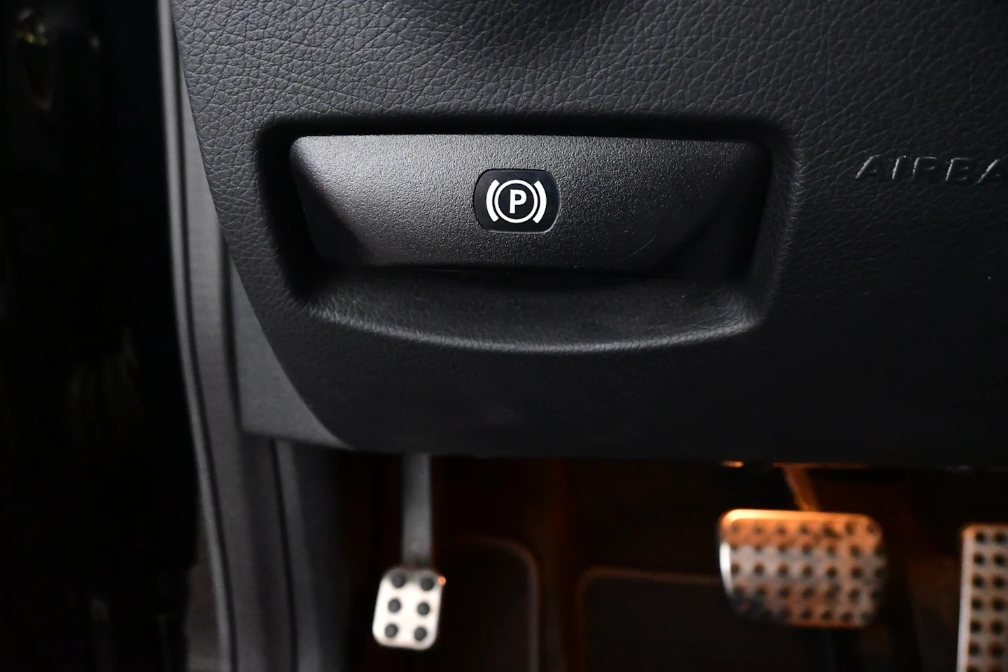 Car Image - 3HLls2Rp3LD0YhvkWV3iQV