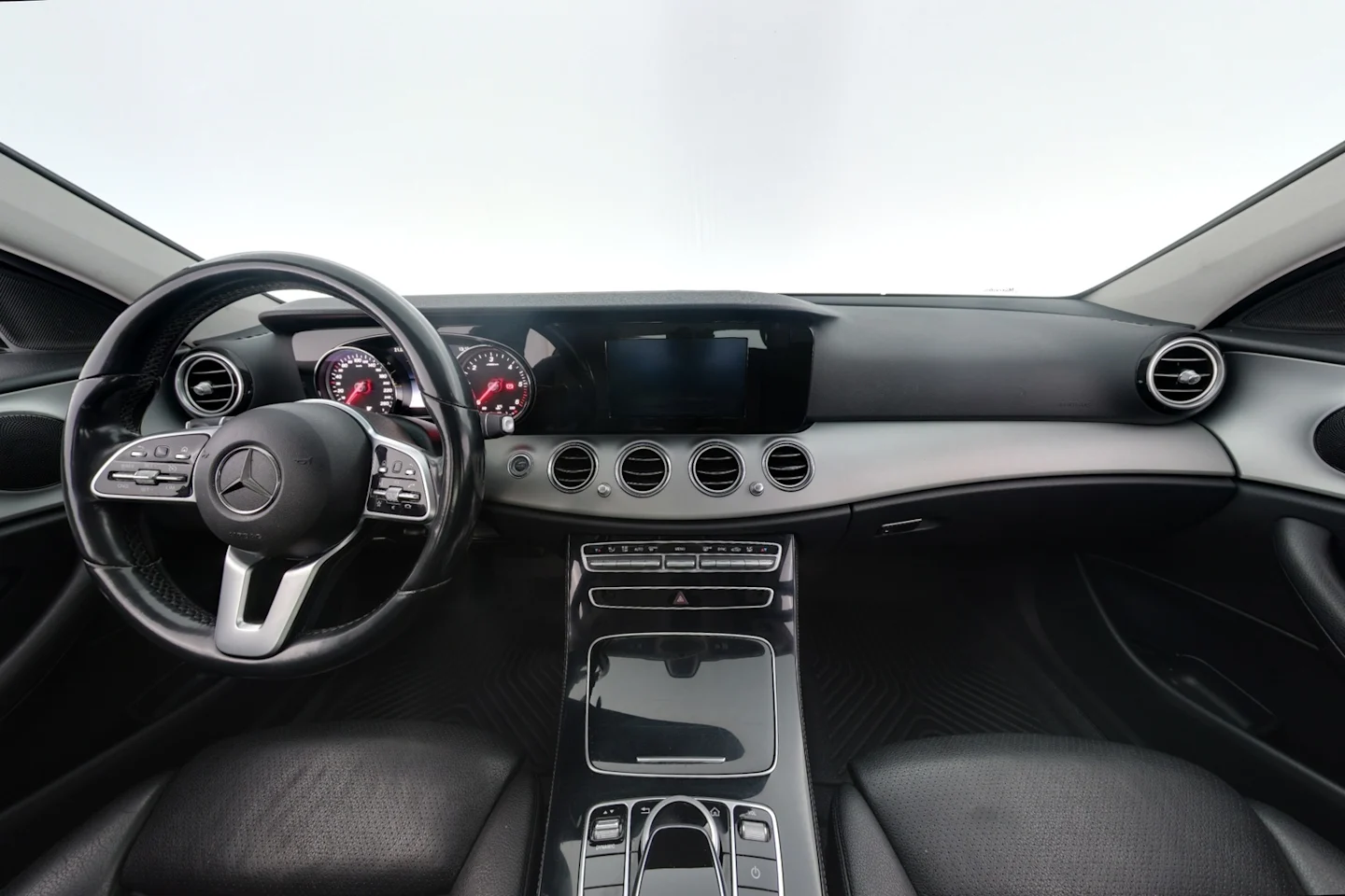Car Image - 6S7HdpMqQaBxi0x1N3ZODT