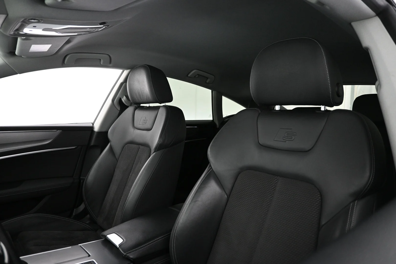 Car Image - 1d1uNj2IZlHZIcy83l1yTR