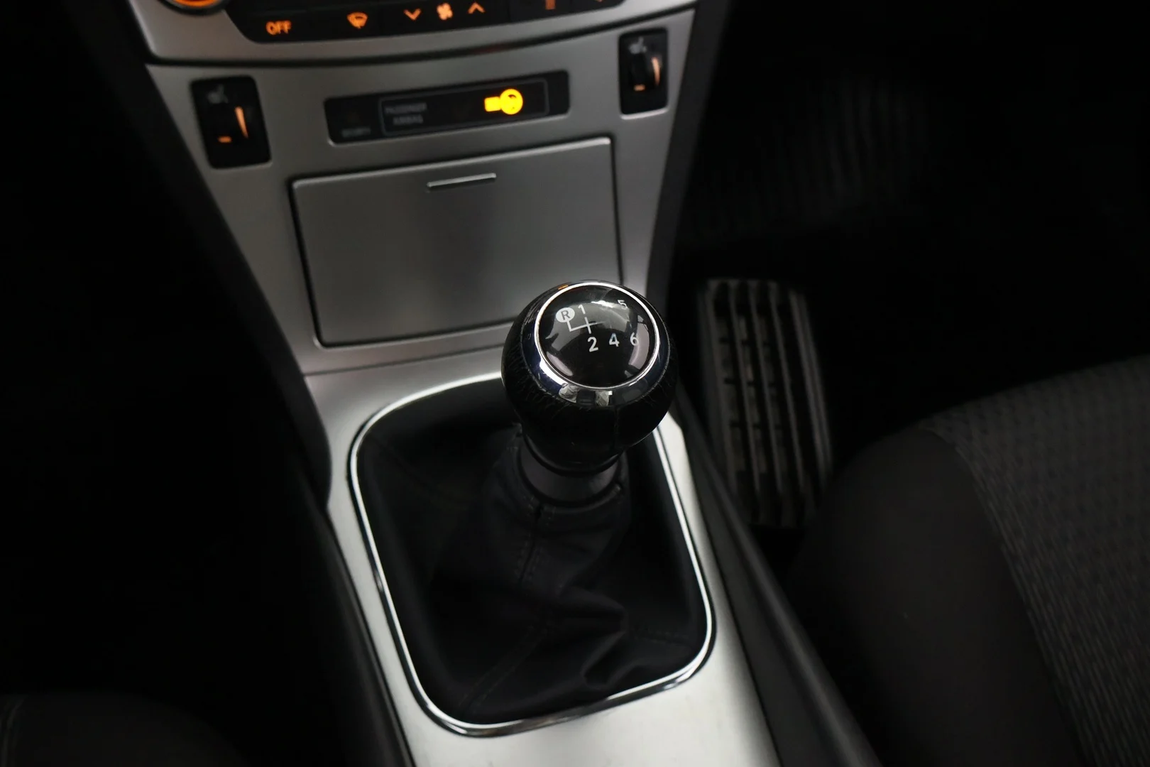Car Image - kFBkwdCcBLwGLxL6uMe7r