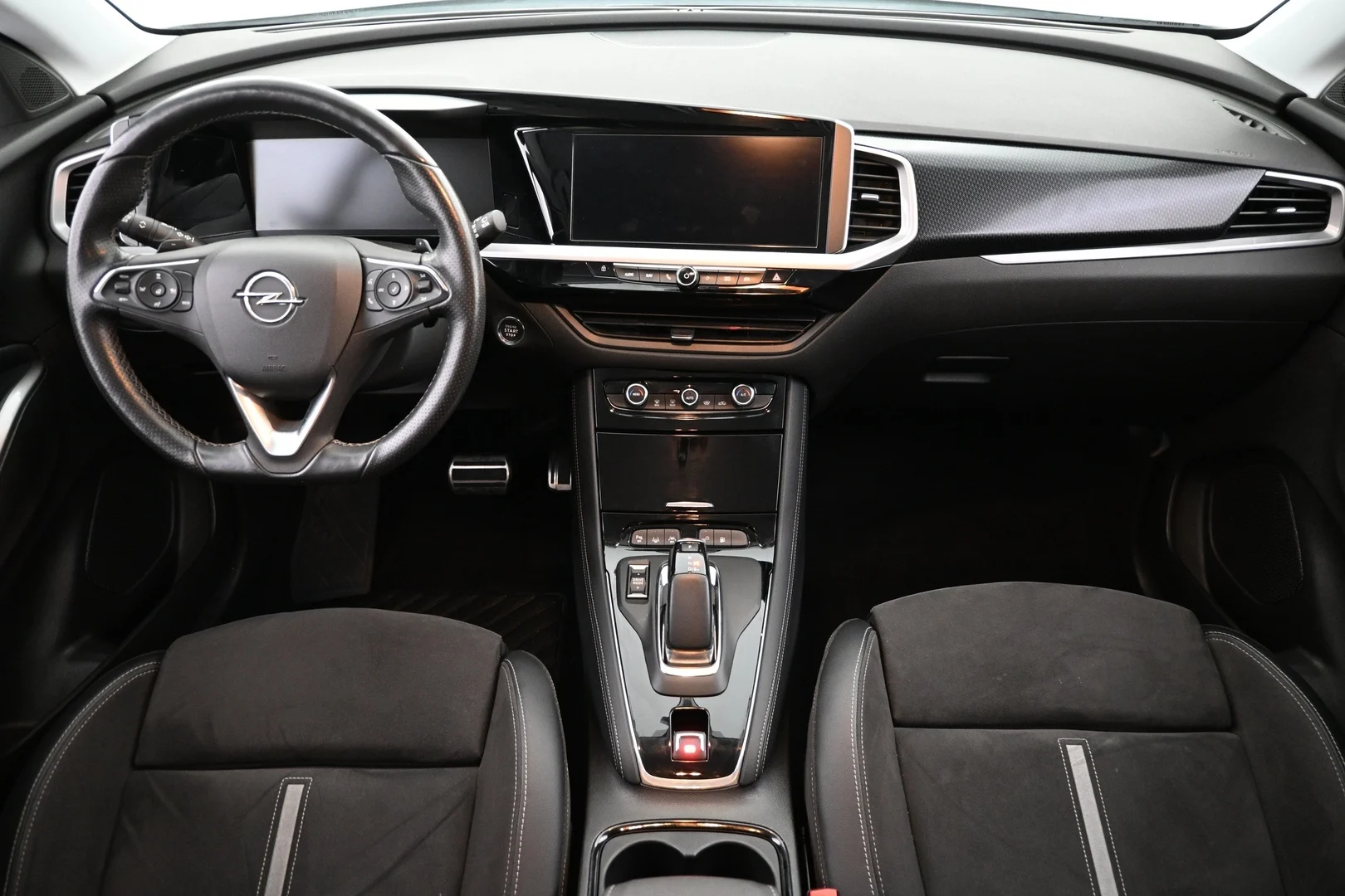 Car Image - 3aAV3CzFKXn978546ojnGV