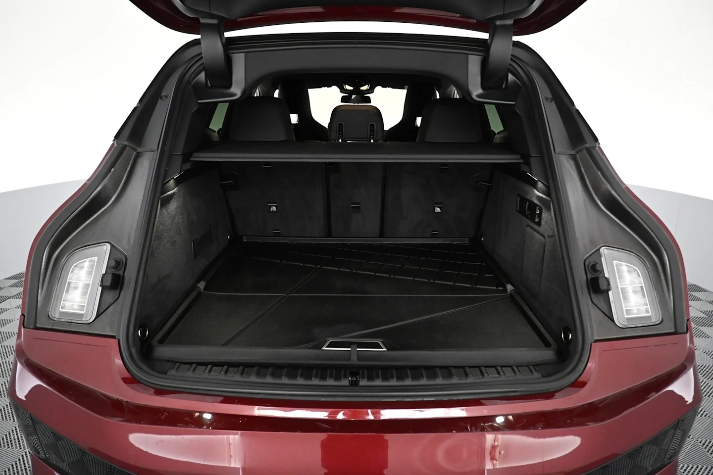 Car Image - 2IIB5GJQxsXedYSs4YZgZT