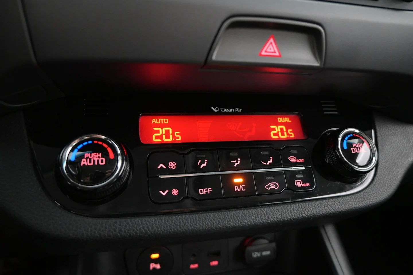 Car Image - 21VdwglFToKNPyHQFH2rWA