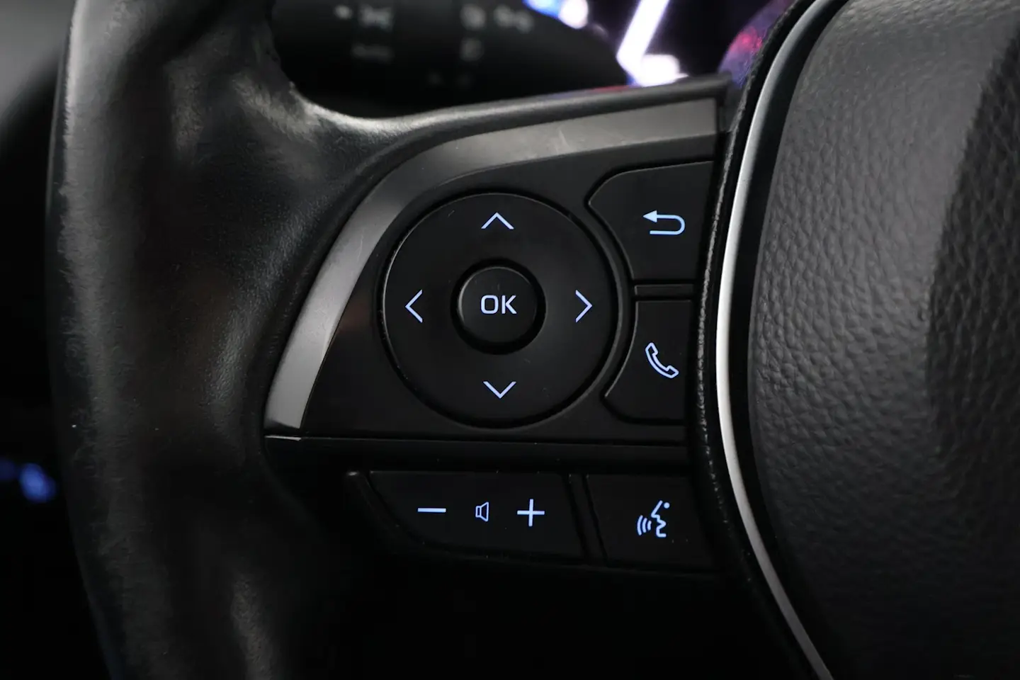 Car Image - kVMjJlJZITkHAUBGM6Hdf