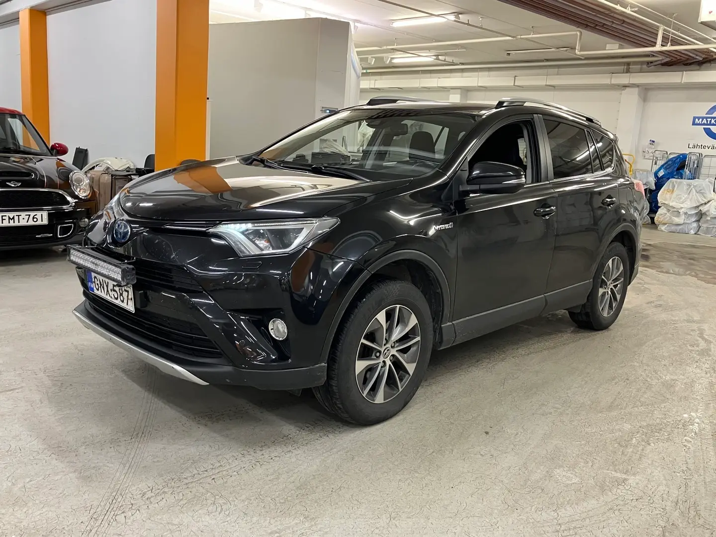 Car Image - 2UKUIyw16pQPjDTHzch0MD