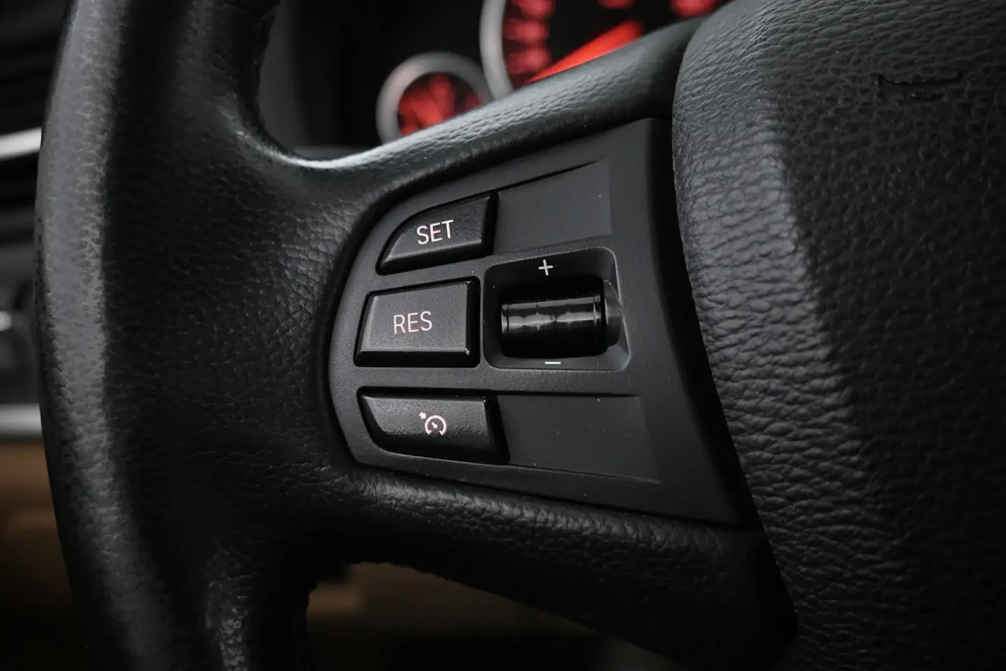 Car Image - 5Dy0cpS9wUK2er0G2eWJ61
