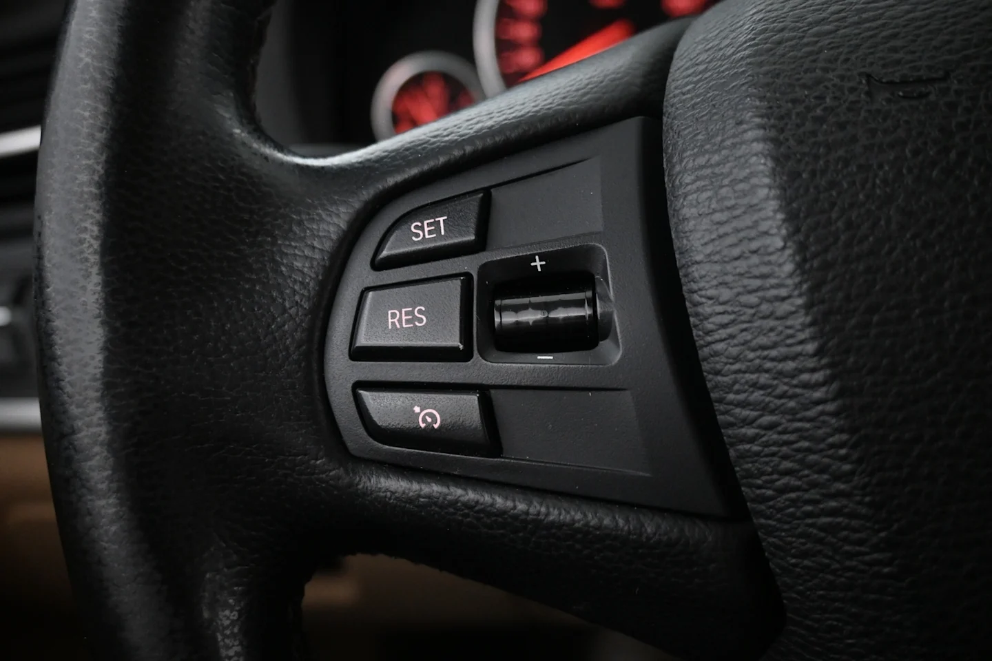 Car Image - 5Dy0cpS9wUK2er0G2eWJ61