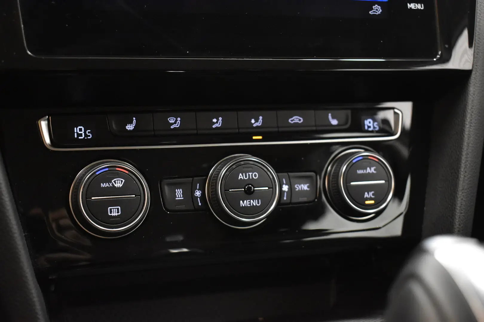 Car Image - 4Rt1DUpGFxG4oEleBe2OEO
