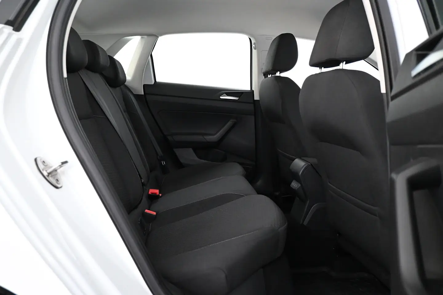 Car Image - 6HldwVbT9dacspz3KSodqY