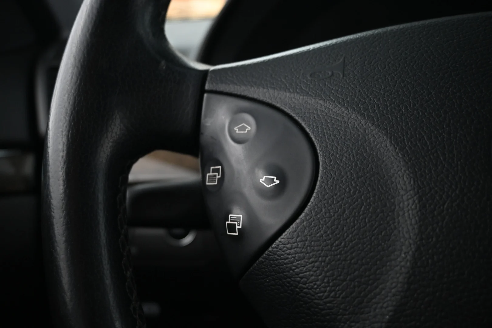 Car Image - 6TImRqmFWlZad85hNkSzgQ