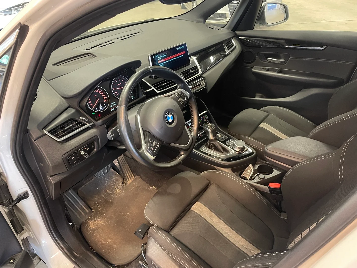 Car Image - 1d04lzeYas9JNLpd7bADcL