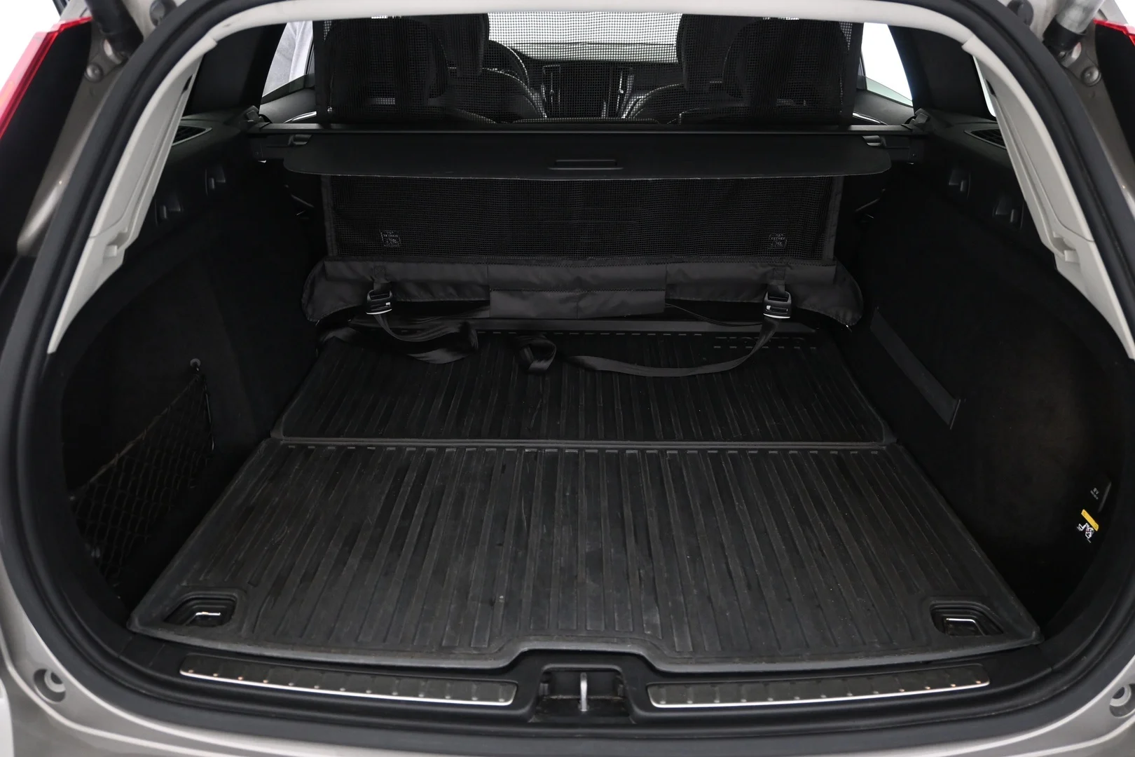 Car Image - zxYRzFAHdHN8ONIIRShCw