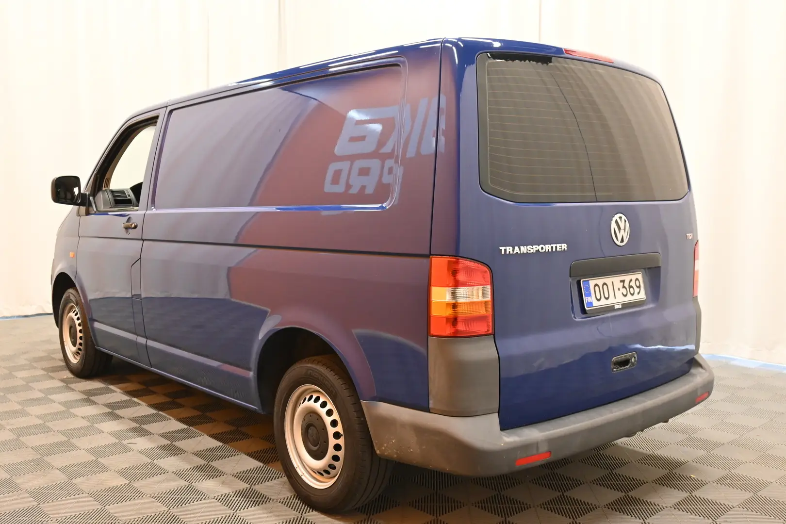 Car Image - 2K9vWXIdV4pOc5ez8Ip54y