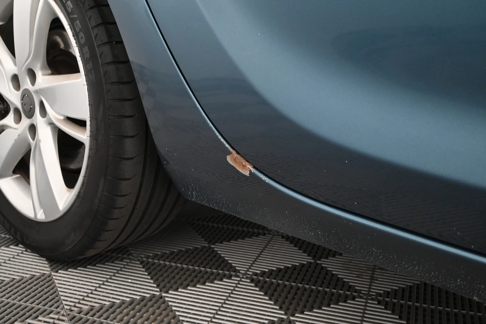 Car Image - 3IqU0wE6nsYtq7qc3eRSNm
