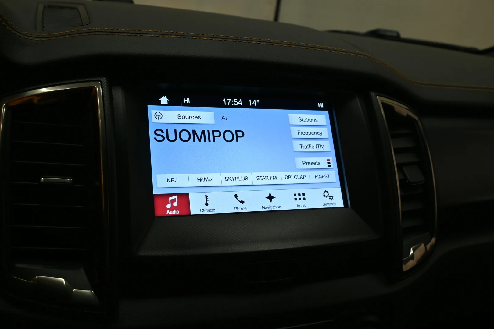 Car Image - 6jX5lvTFVPtBdoZV6VfTfz