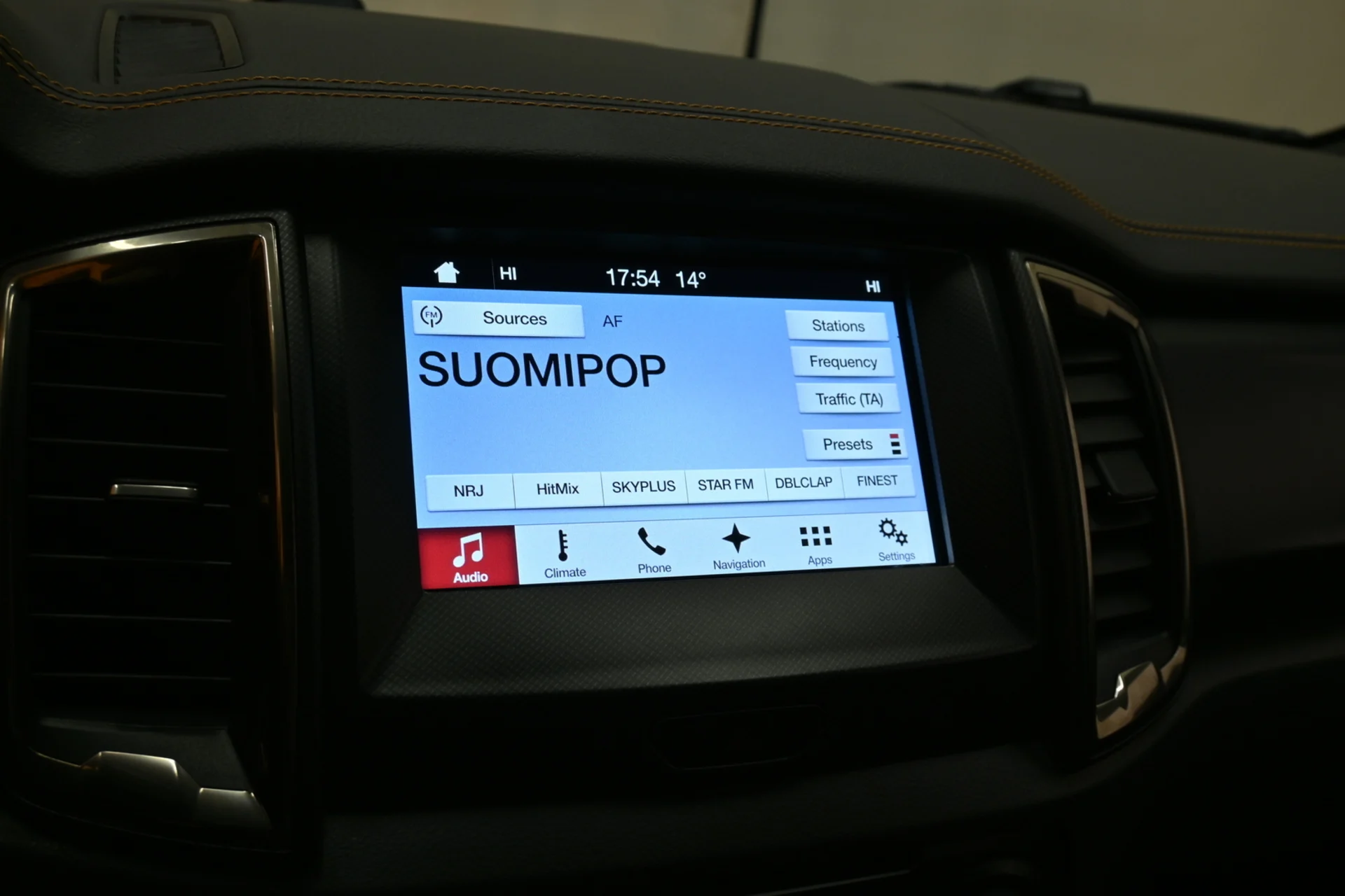 Car Image - 6jX5lvTFVPtBdoZV6VfTfz