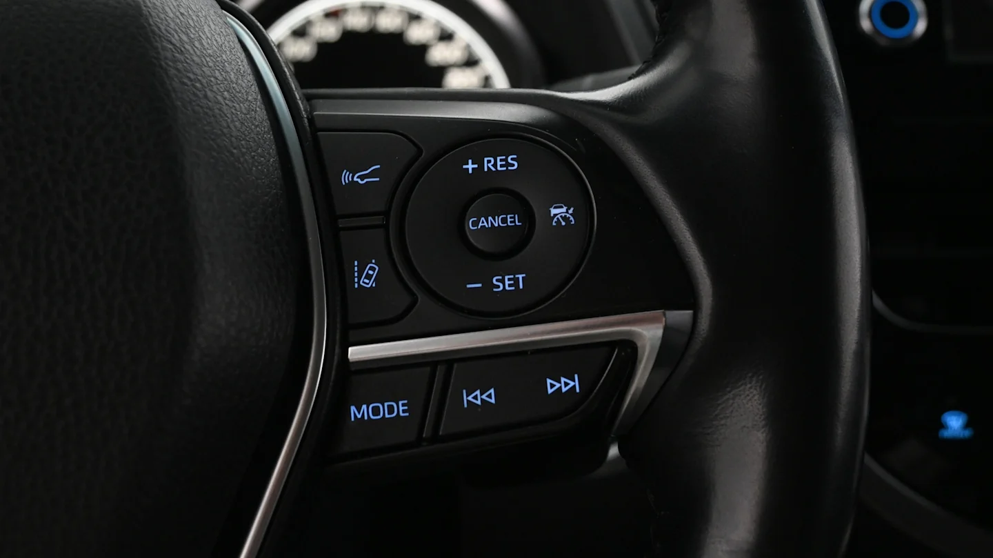Car Image - 150EismucaAXxqDHkpjlg0