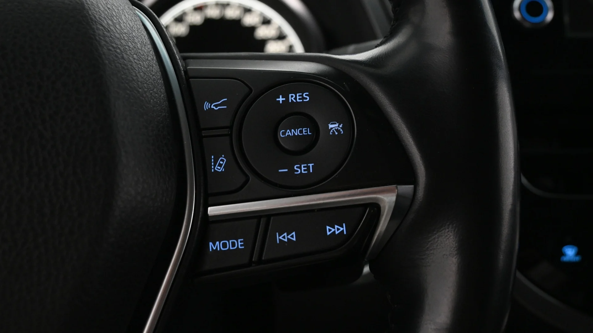Car Image - 150EismucaAXxqDHkpjlg0