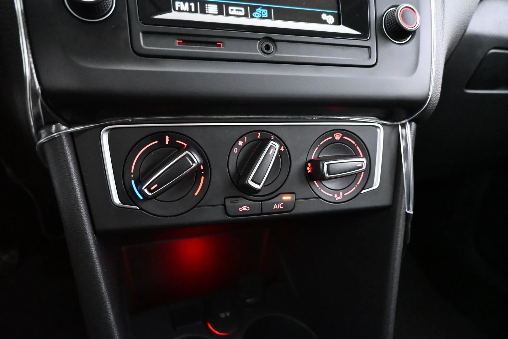 Car Image - 5eSWufoyNeT5xgqMnTHhmJ