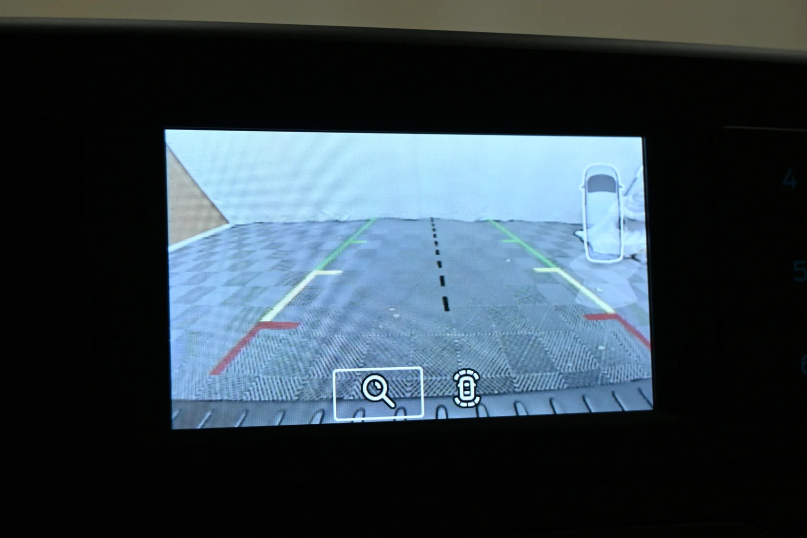 Car Image - Hhse1Nml9vbK4jRyU7K1Z