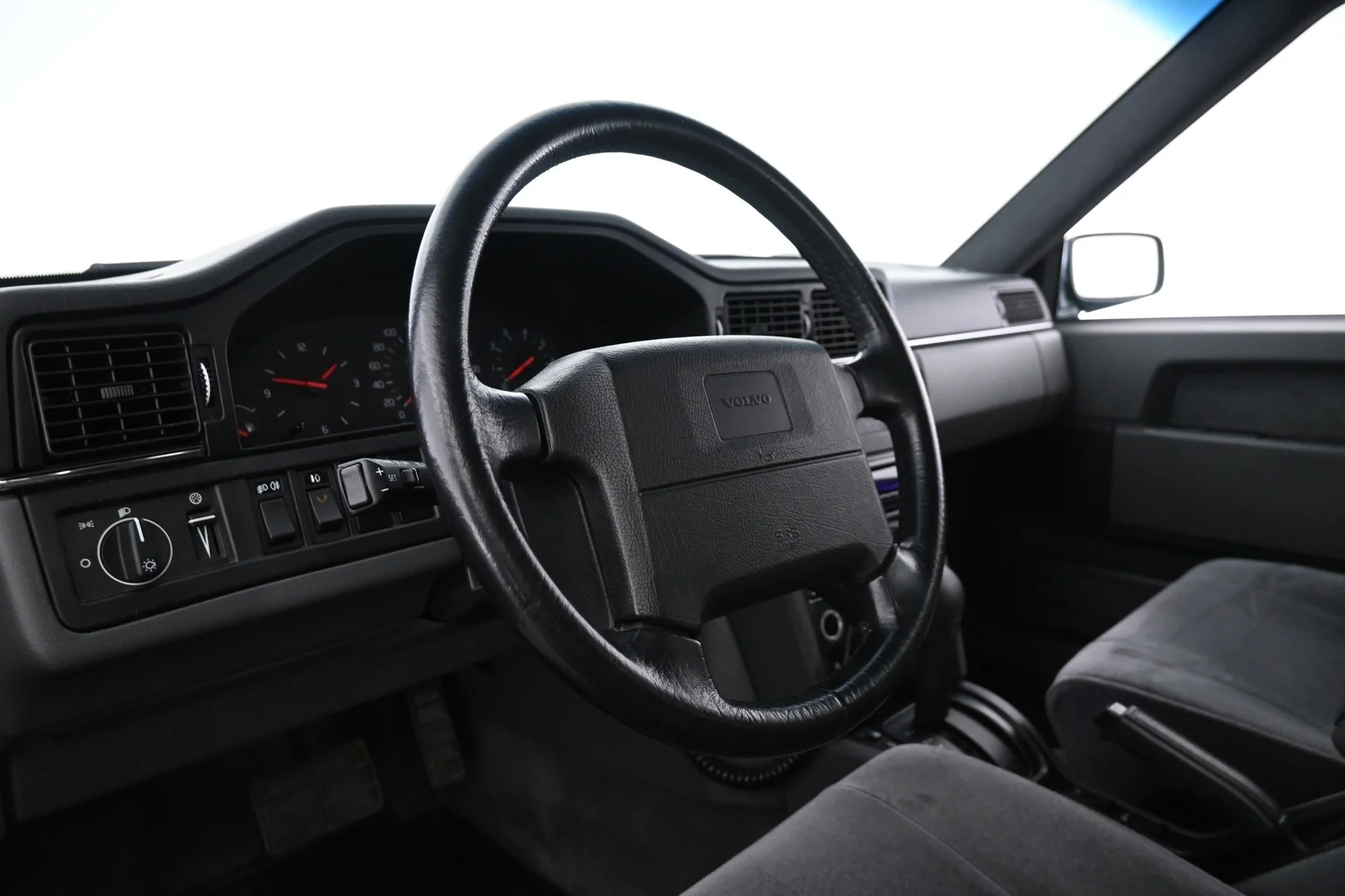 Car Image - 2imoesIQtaULxNuCgcCbAj