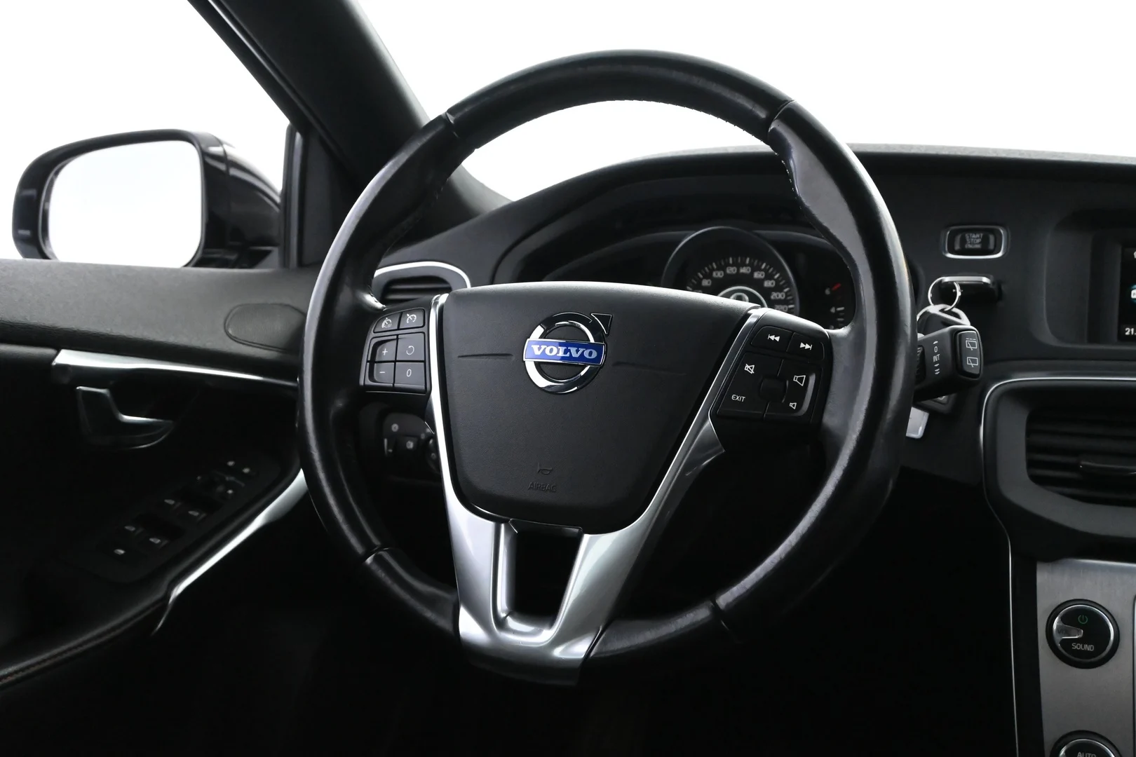 Car Image - 6h9HFKVvjFuCLijoFeWIq5