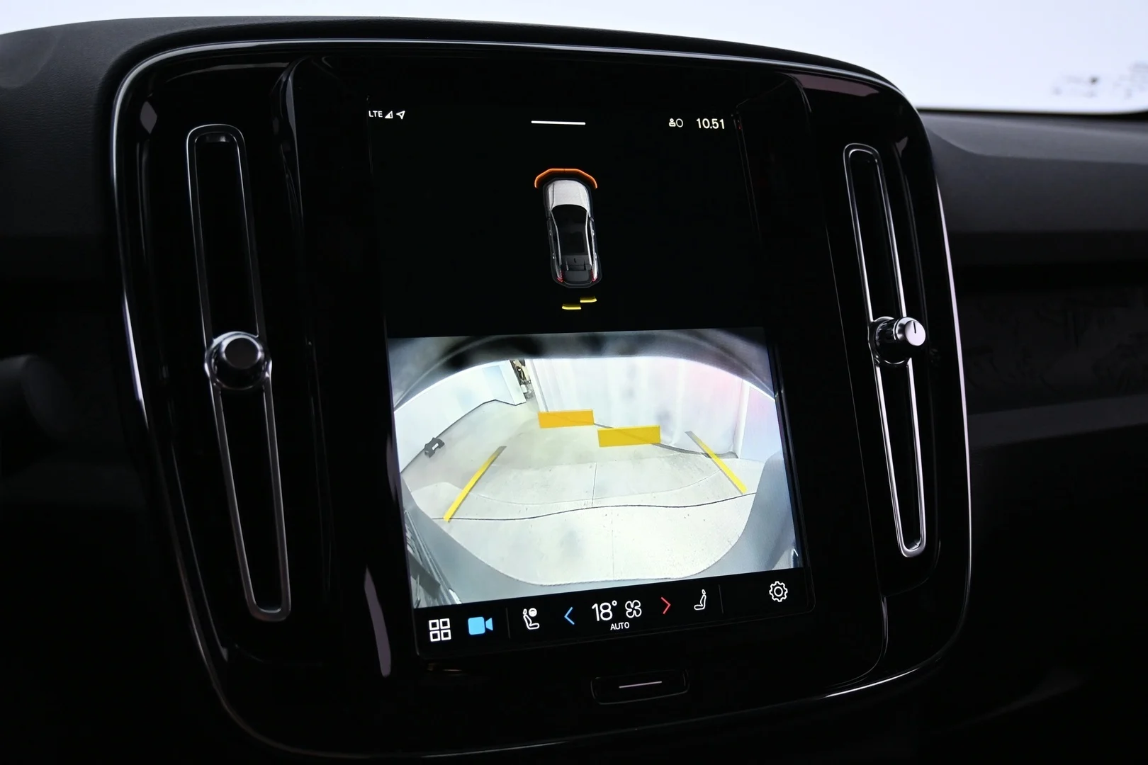 Car Image - 7bbmVcsAXYnaMfH9sCVwgH