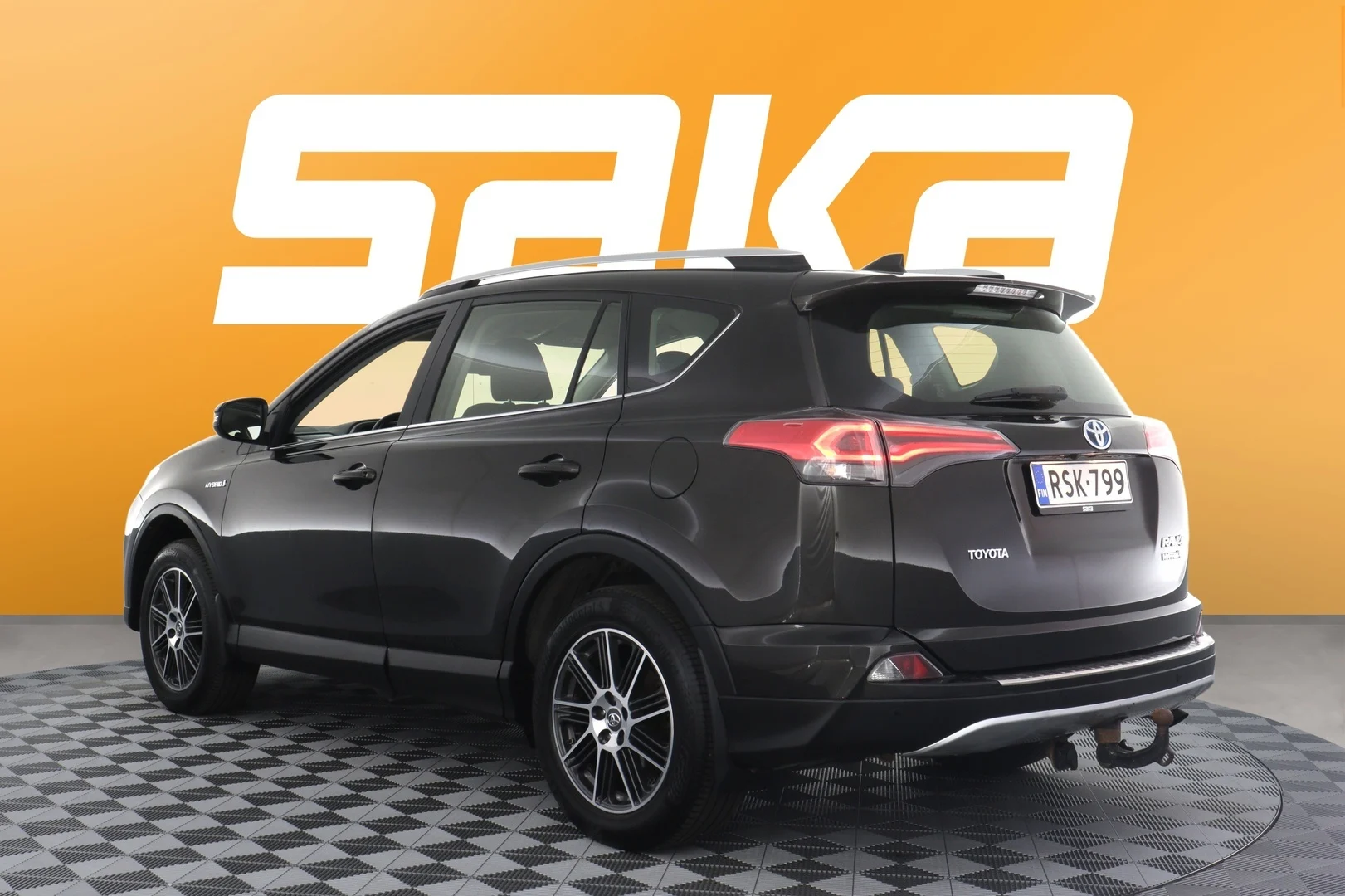 Car Image - 7sZgdb97TKeWnxaDvEXtqX