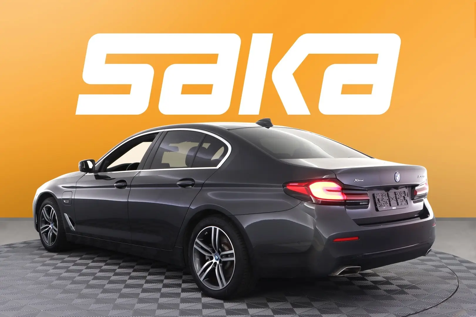 Car Image - 4CFbsftWQ6f1ESiVdTc7f