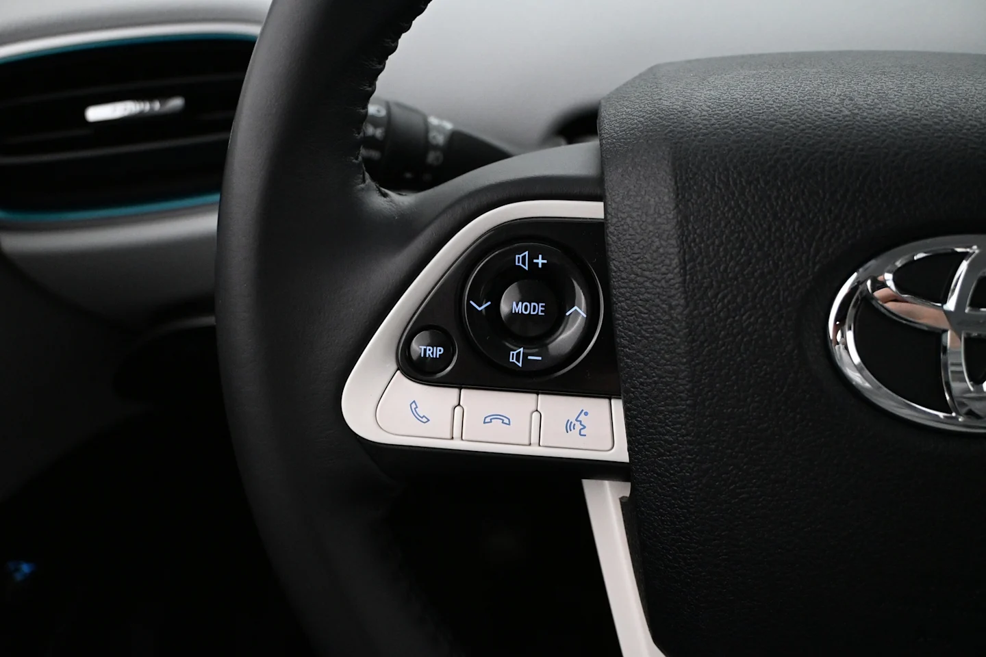Car Image - 1xfzqTT5sN9cy5jwimQlwm