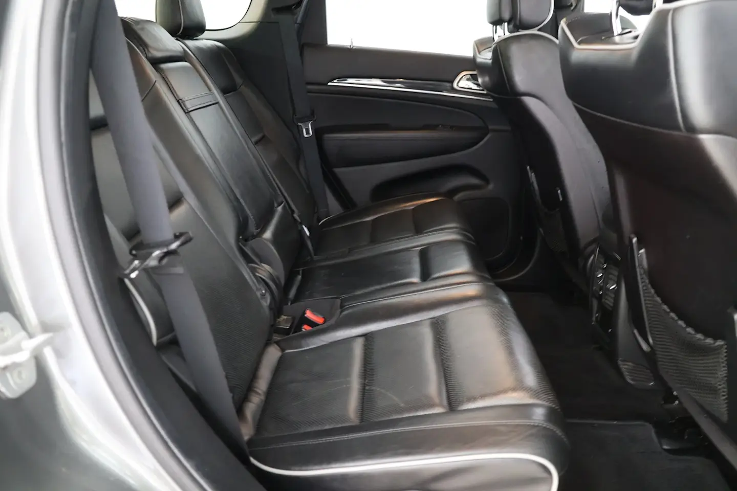 Car Image - 1MnMRlhWkbDMIVkj03IXFf