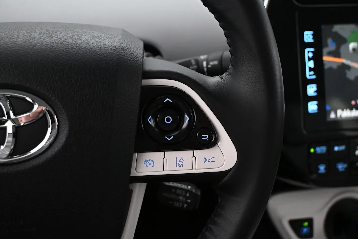Car Image - 1xfzqTT5sN9cy5jwimQlwm