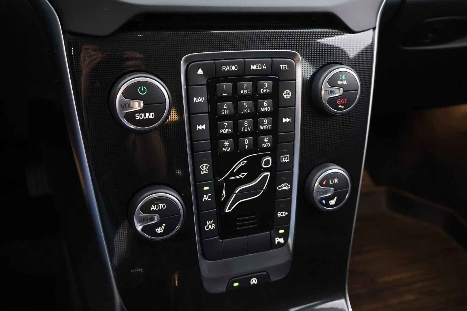 Car Image - 5Bft4XWNlqgnou7wvP1hW