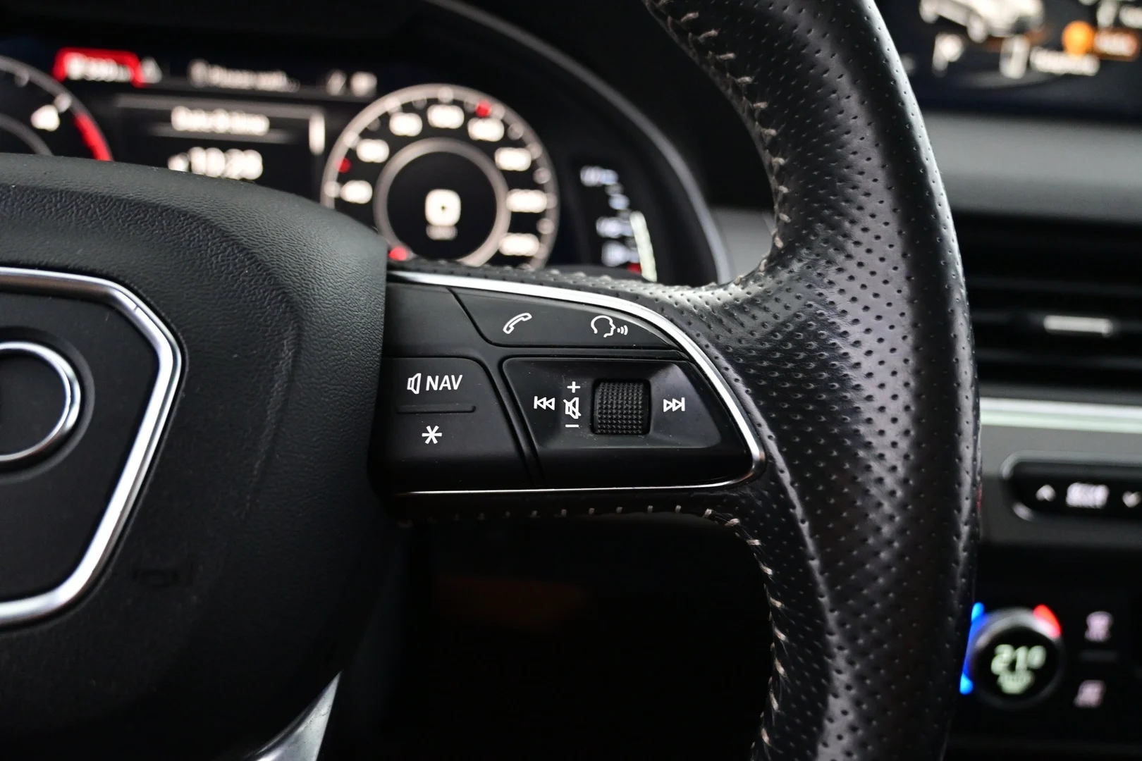 Car Image - 4Gi34Ug9mX32X2J4J4qWoF