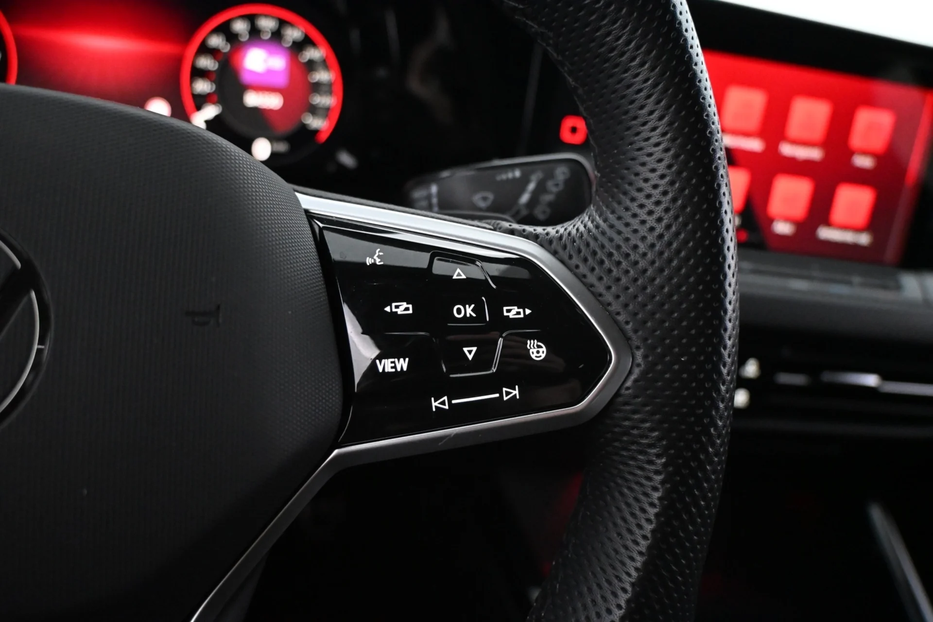 Car Image - 53v2MqeL1BvLUwHqCOQNCZ