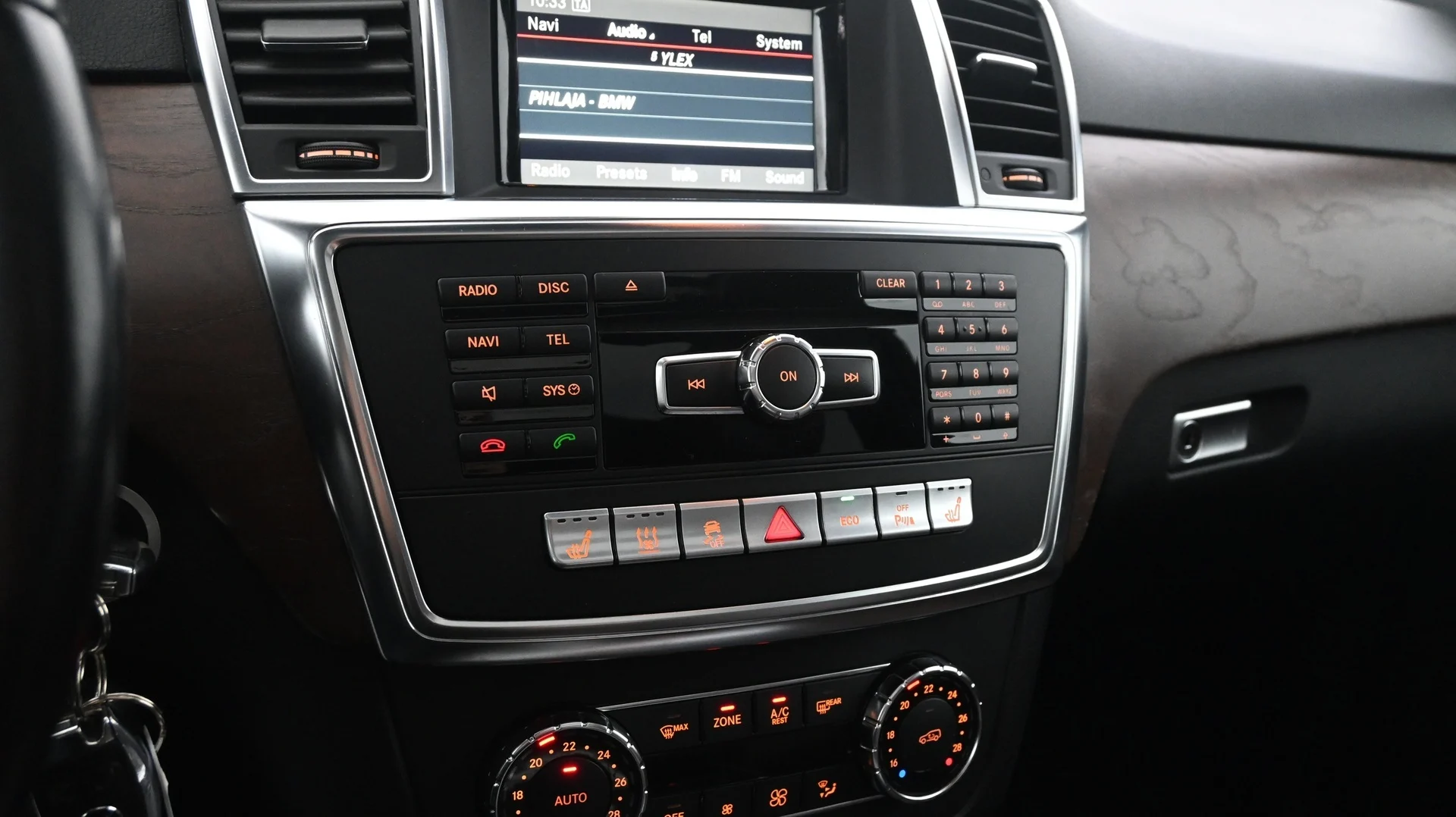Car Image - 1wglySFuZ0NHKIpjd40kFv