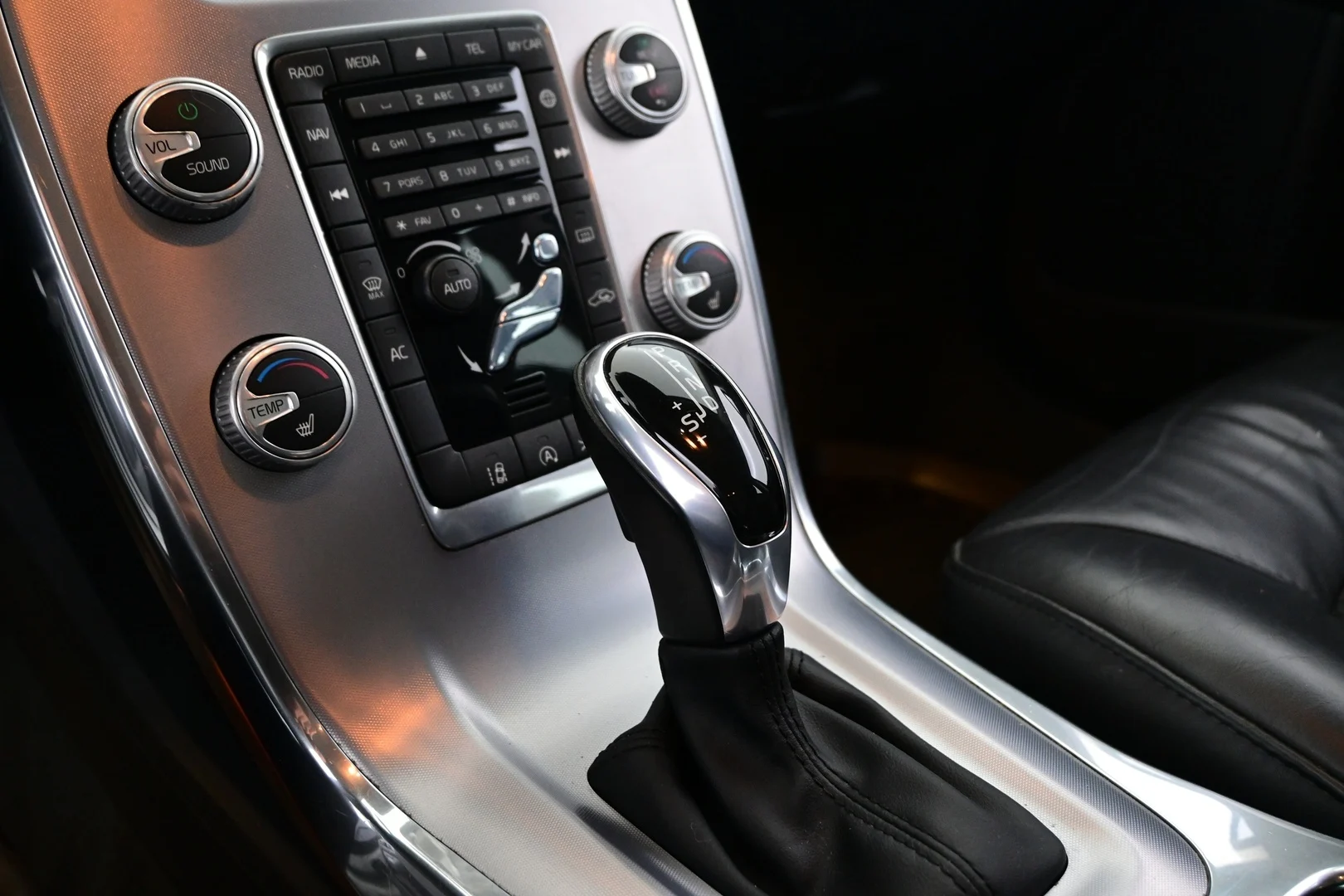 Car Image - 4zTziex0vL4SpfUlkeS8Ff