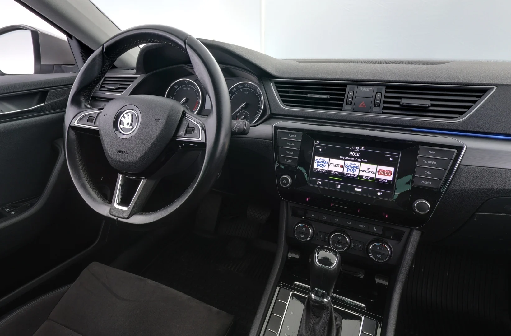 Car Image - 5RikyKC4zZSYWyjH7PPVjT