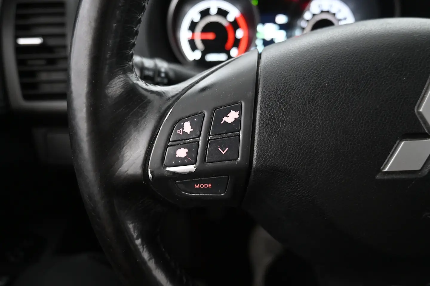 Car Image - P3Y7ILQsZACp4quOQpO1w