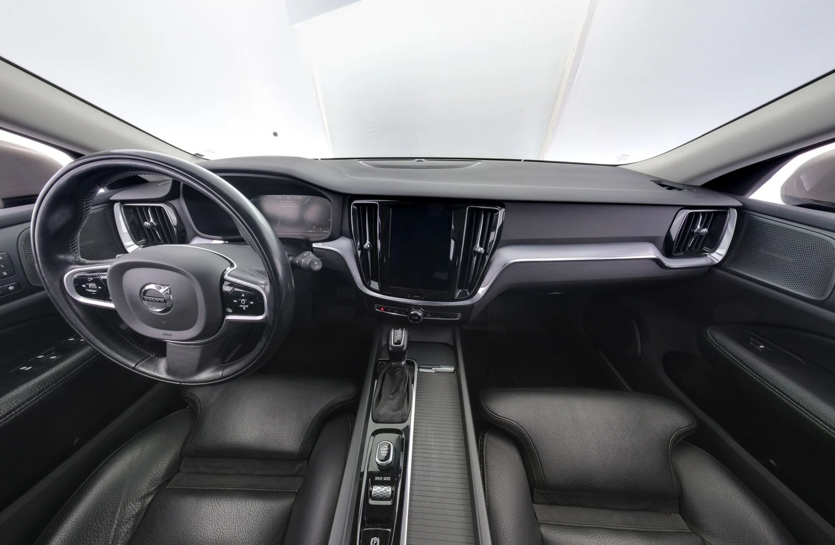 Car Image - zxYRzFAHdHN8ONIIRShCw