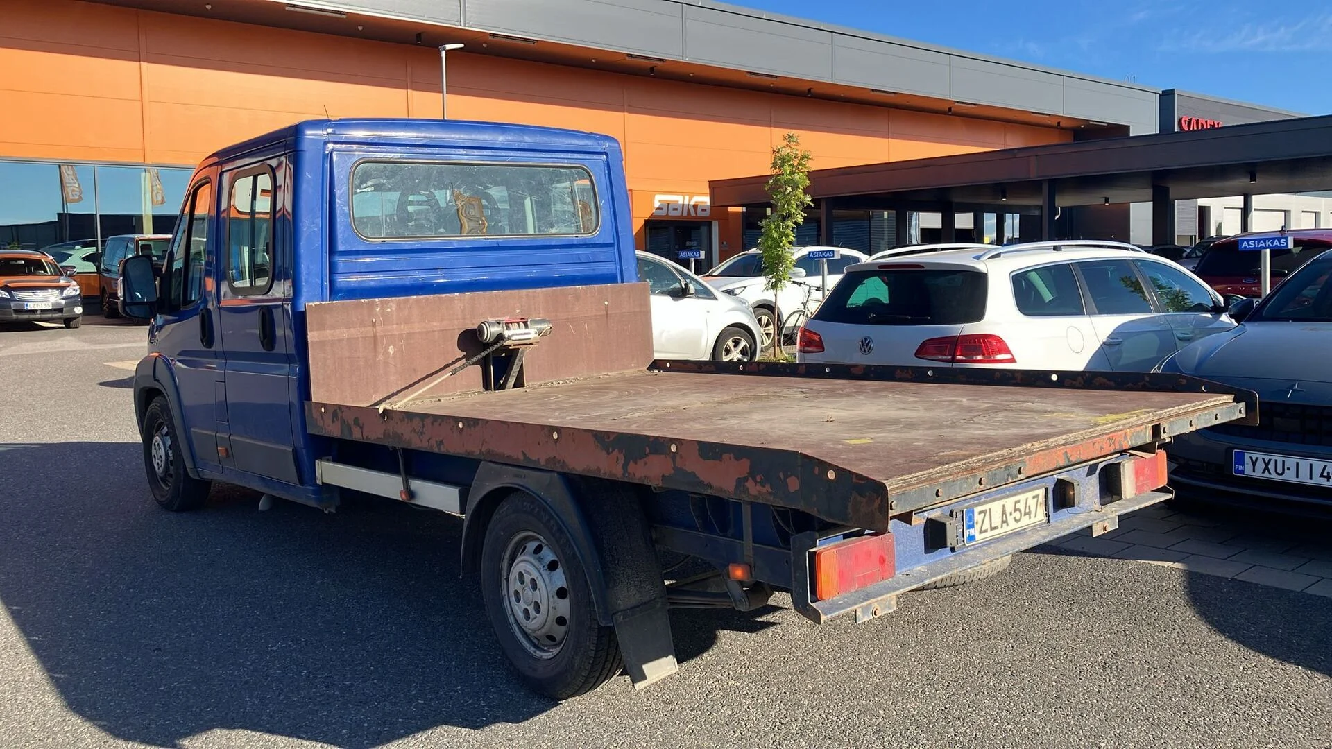 Car Image - 1lEXzDpvd7H6UgUeTTKriL