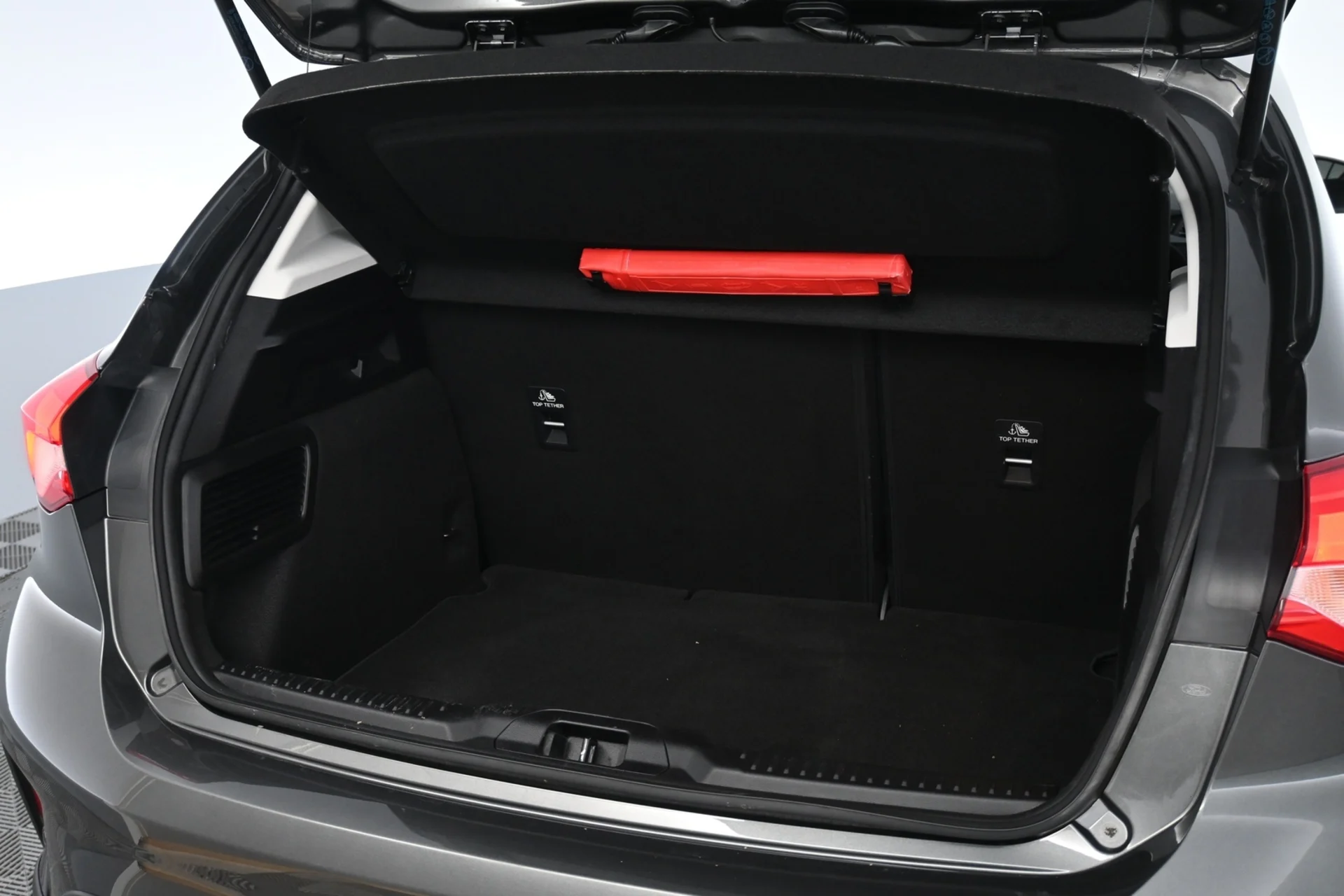 Car Image - 2uCyBP40zFVRmwRu57pvpq